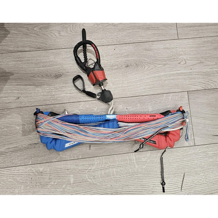 Used Naish Pivot 8m 2023