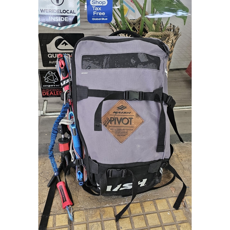 Used Naish Pivot 8m 2023